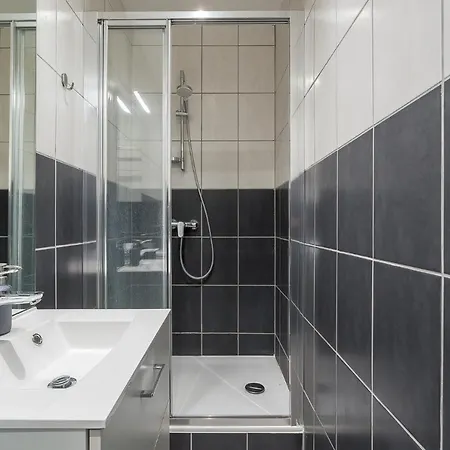 Automatic Check-in - Modern Flat In The City Center 아파트 *