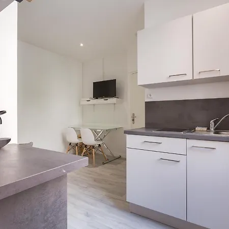Automatic Check-in - Modern Flat In The City Center